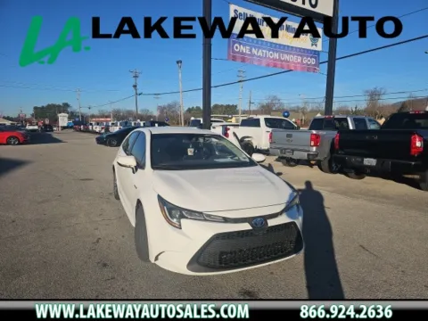 White 2020 Toyota Corolla Hybrid LE for sale in Morristown, TN