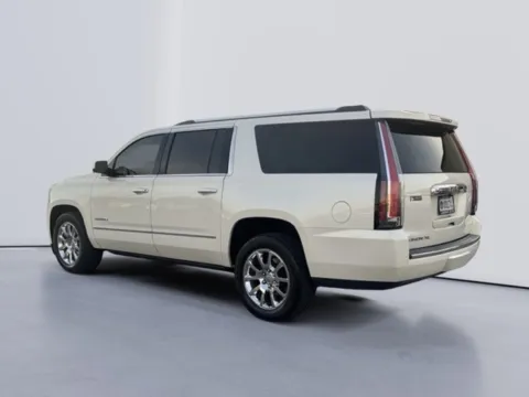 More photos of 2015 GMC Yukon XL Denali at Lakeway Auto Sales, TN