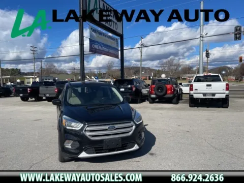 Black 2019 Ford Escape SEL for sale in Morristown, TN