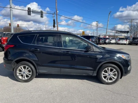 Photos of 2019 Ford Escape SEL for sale in Morristown, TN at Lakeway Auto Sales