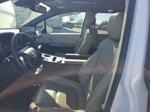 Another view of 2022 Toyota Sienna Limited for sale in Morristown, TN at Lakeway Auto Sales