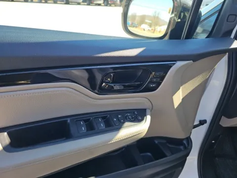 More photos of 2022 Honda Odyssey Elite at Lakeway Auto Sales, TN