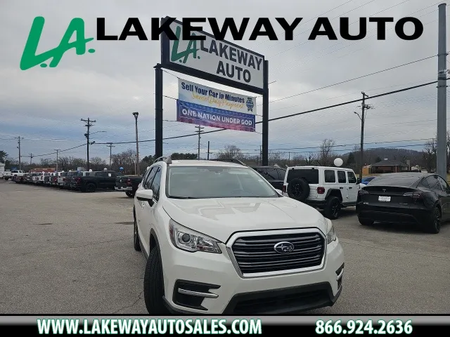 White 2019 Subaru Ascent Premium for sale in Morristown, TN