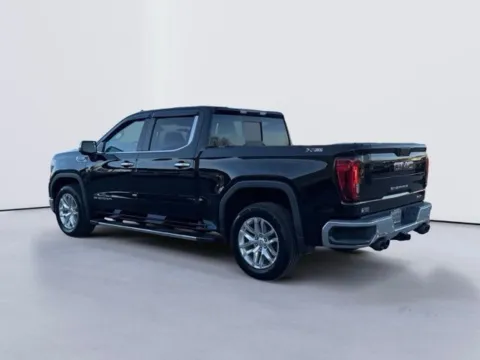 More photos of 2019 GMC Sierra 1500 SLT at Lakeway Auto Sales, TN