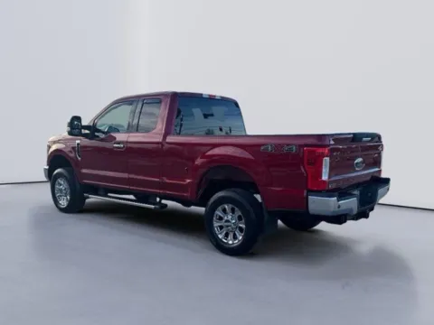 More photos of 2018 Ford F-250SD XLT at Lakeway Auto Sales, TN