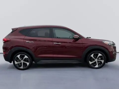 Photos of 2016 Hyundai Tucson Limited for sale in Morristown, TN at Lakeway Auto Sales