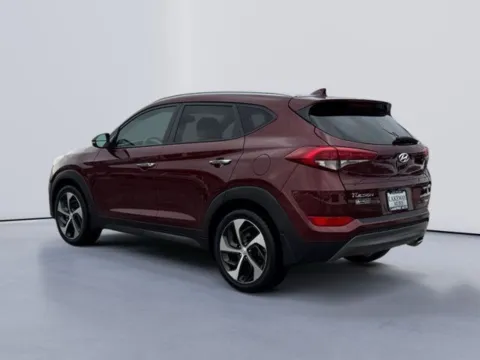More photos of 2016 Hyundai Tucson Limited at Lakeway Auto Sales, TN