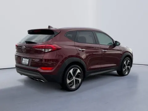 Another view of 2016 Hyundai Tucson Limited for sale in Morristown, TN at Lakeway Auto Sales