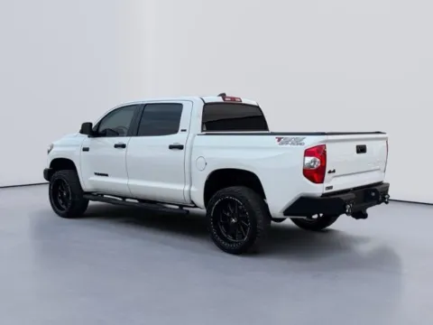 More photos of 2020 Toyota Tundra SR5 at Lakeway Auto Sales, TN