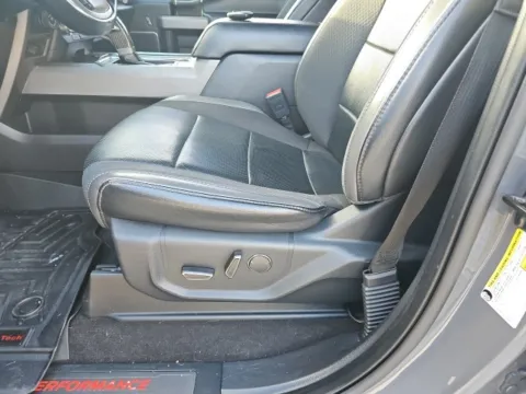 More photos of 2020 Ford F-150 Raptor at Lakeway Auto Sales, TN