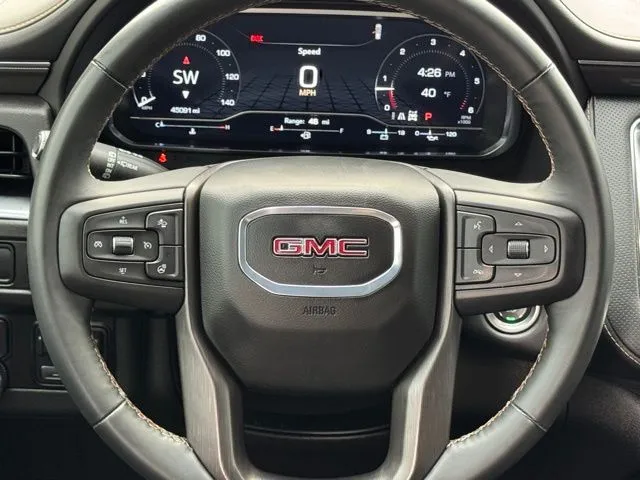 2024 GMC Yukon AT4 - Photo 19