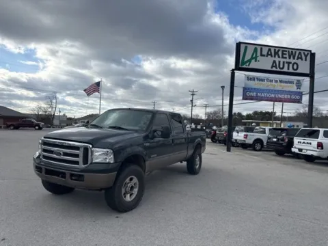 Another view of 2004 Ford F-350SD Lariat for sale in Morristown, TN at Lakeway Auto Sales