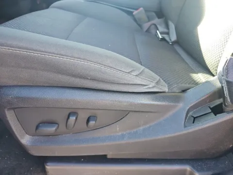 More photos of 2017 Chevrolet Silverado 1500 LT at Lakeway Auto Sales, TN