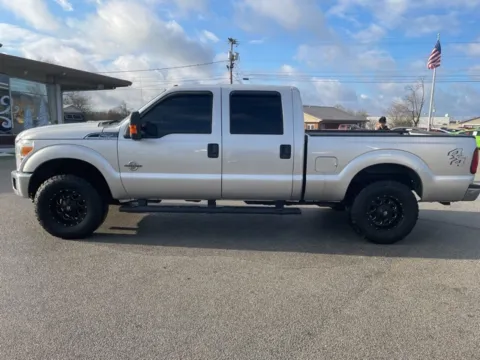 More photos of 2016 Ford F-250SD XLT at Lakeway Auto Sales, TN