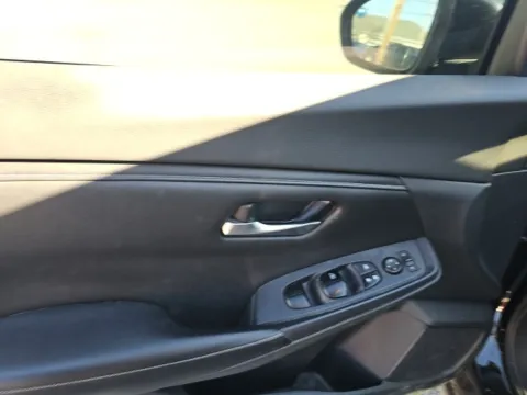 More photos of 2020 Nissan Sentra SV at Lakeway Auto Sales, TN