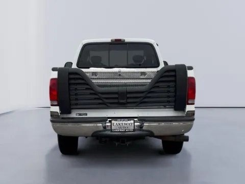 More photos of 2003 Ford F-250SD XL at Lakeway Auto Sales, TN