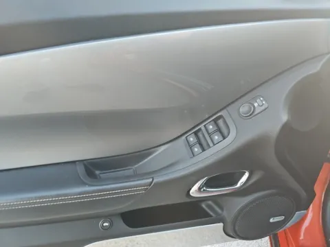 More photos of 2011 Chevrolet Camaro SS at Lakeway Auto Sales, TN