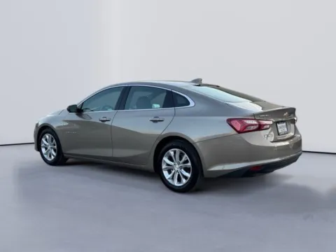 More photos of 2022 Chevrolet Malibu LT at Lakeway Auto Sales, TN
