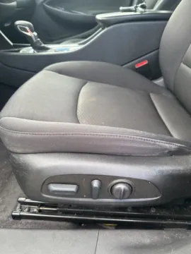 More photos of 2022 Chevrolet Malibu LT at Lakeway Auto Sales, TN