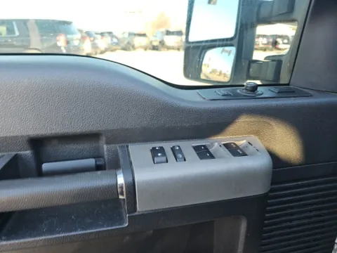 More photos of 2013 Ford F-250SD Lariat at Lakeway Auto Sales, TN