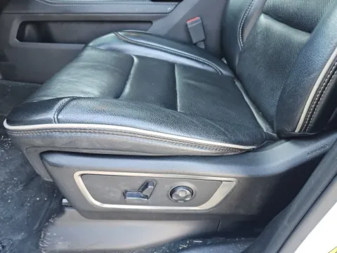 More photos of 2019 Ram 1500 Limited at Lakeway Auto Sales, TN