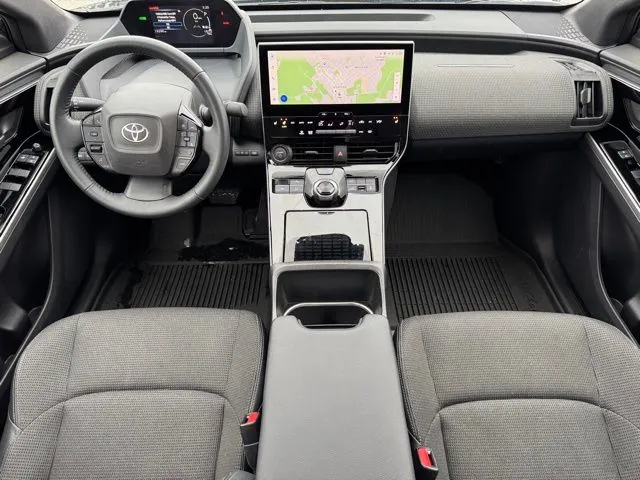2024 Toyota bZ4X XLE - Photo 9