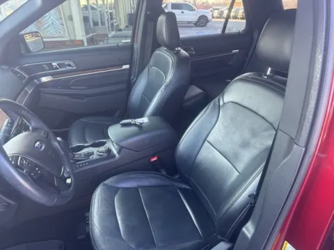 More photos of 2019 Ford Explorer Limited at Lakeway Auto Sales, TN