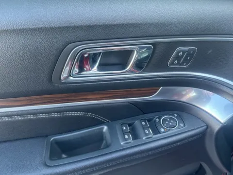 More photos of 2019 Ford Explorer Limited at Lakeway Auto Sales, TN