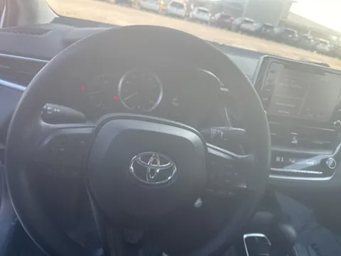 More photos of 2020 Toyota Corolla LE at Lakeway Auto Sales, TN