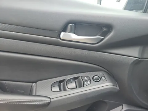 More photos of 2025 Nissan Altima 2.5 SV at Lakeway Auto Sales, TN