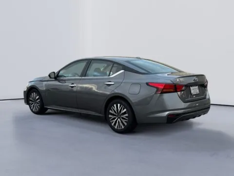 More photos of 2025 Nissan Altima 2.5 SV at Lakeway Auto Sales, TN
