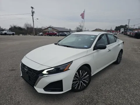 Photos of 2025 Nissan Altima 2.5 SV for sale in Morristown, TN at Lakeway Auto Sales