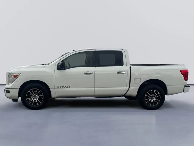 2021 Nissan Titan SV - Photo 6