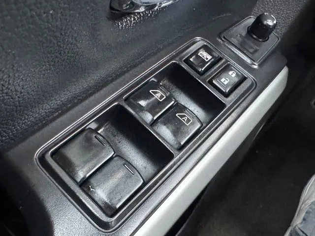 2021 Nissan Titan SV - Photo 20