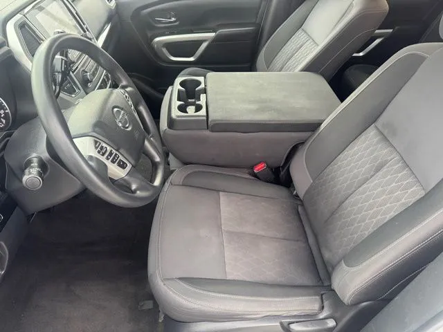 2021 Nissan Titan SV - Photo 16