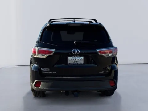 More photos of 2016 Toyota Highlander XLE V6 at Lakeway Auto Sales, TN