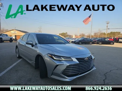 Silver 2021 Toyota Avalon Hybrid Limited for sale in Morristown, TN