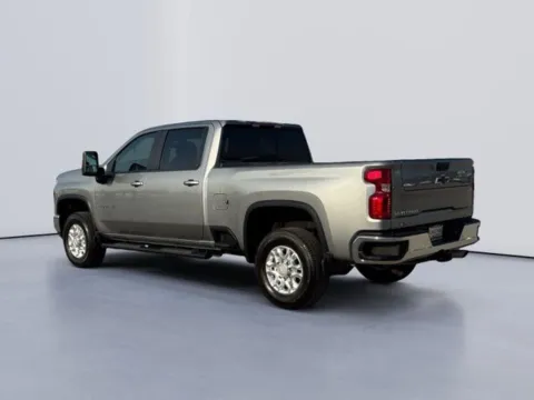 More photos of 2024 Chevrolet Silverado 2500HD LT at Lakeway Auto Sales, TN