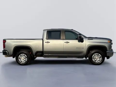 Photos of 2024 Chevrolet Silverado 2500HD LT for sale in Morristown, TN at Lakeway Auto Sales