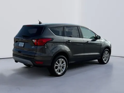 Another view of 2019 Ford Escape SE for sale in Morristown, TN at Lakeway Auto Sales