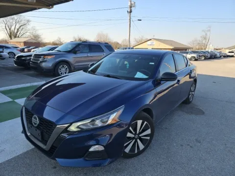 Photos of 2021 Nissan Altima 2.5 SR for sale in Morristown, TN at Lakeway Auto Sales