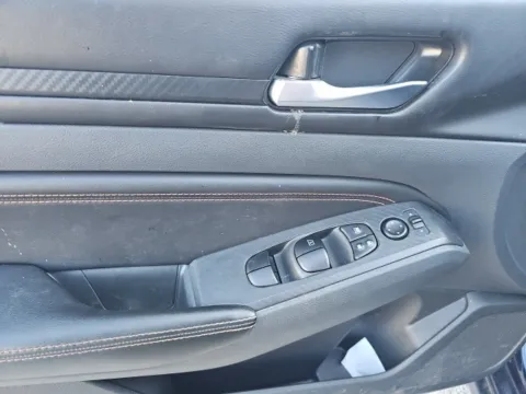 More photos of 2021 Nissan Altima 2.5 SR at Lakeway Auto Sales, TN