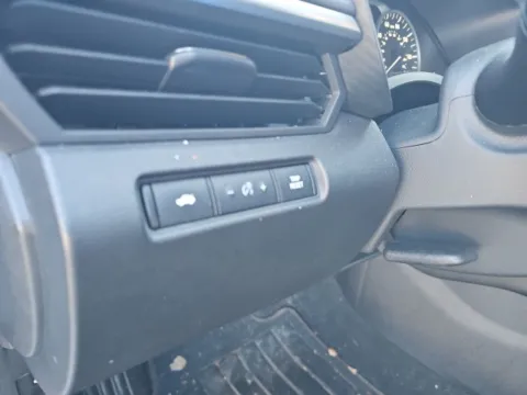 More photos of 2021 Nissan Altima 2.5 SR at Lakeway Auto Sales, TN