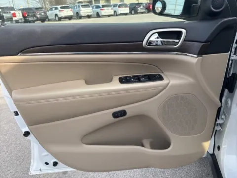 Another view of 2017 Jeep Grand Cherokee Limited for sale in Morristown, TN at Lakeway Auto Sales