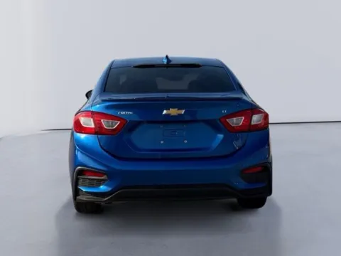 More photos of 2017 Chevrolet Cruze LT at Lakeway Auto Sales, TN