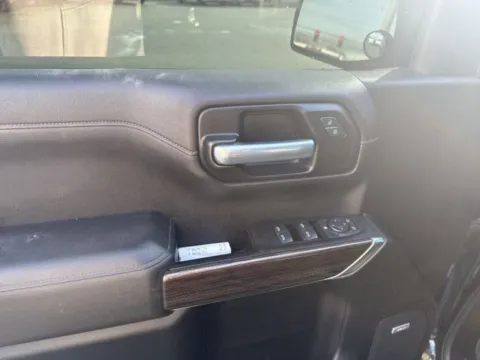 More photos of 2021 Chevrolet Silverado 1500 LT Trail Boss at Lakeway Auto Sales, TN