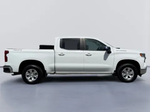 Photos of 2022 Chevrolet Silverado 1500 LT for sale in Morristown, TN at Lakeway Auto Sales