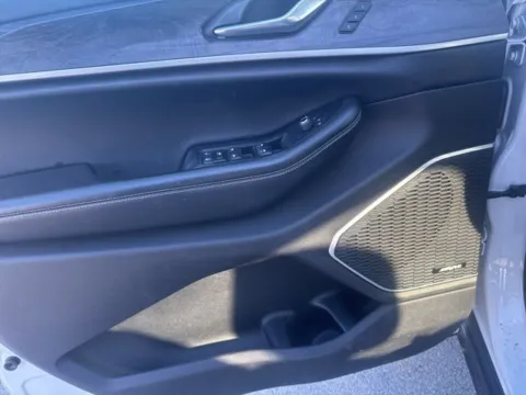 Another view of 2021 Jeep Grand Cherokee L Limited for sale in Morristown, TN at Lakeway Auto Sales