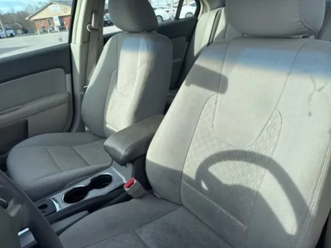More photos of 2011 Ford Fusion SE at Lakeway Auto Sales, TN