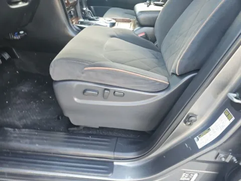 More photos of 2020 Nissan Armada SV at Lakeway Auto Sales, TN